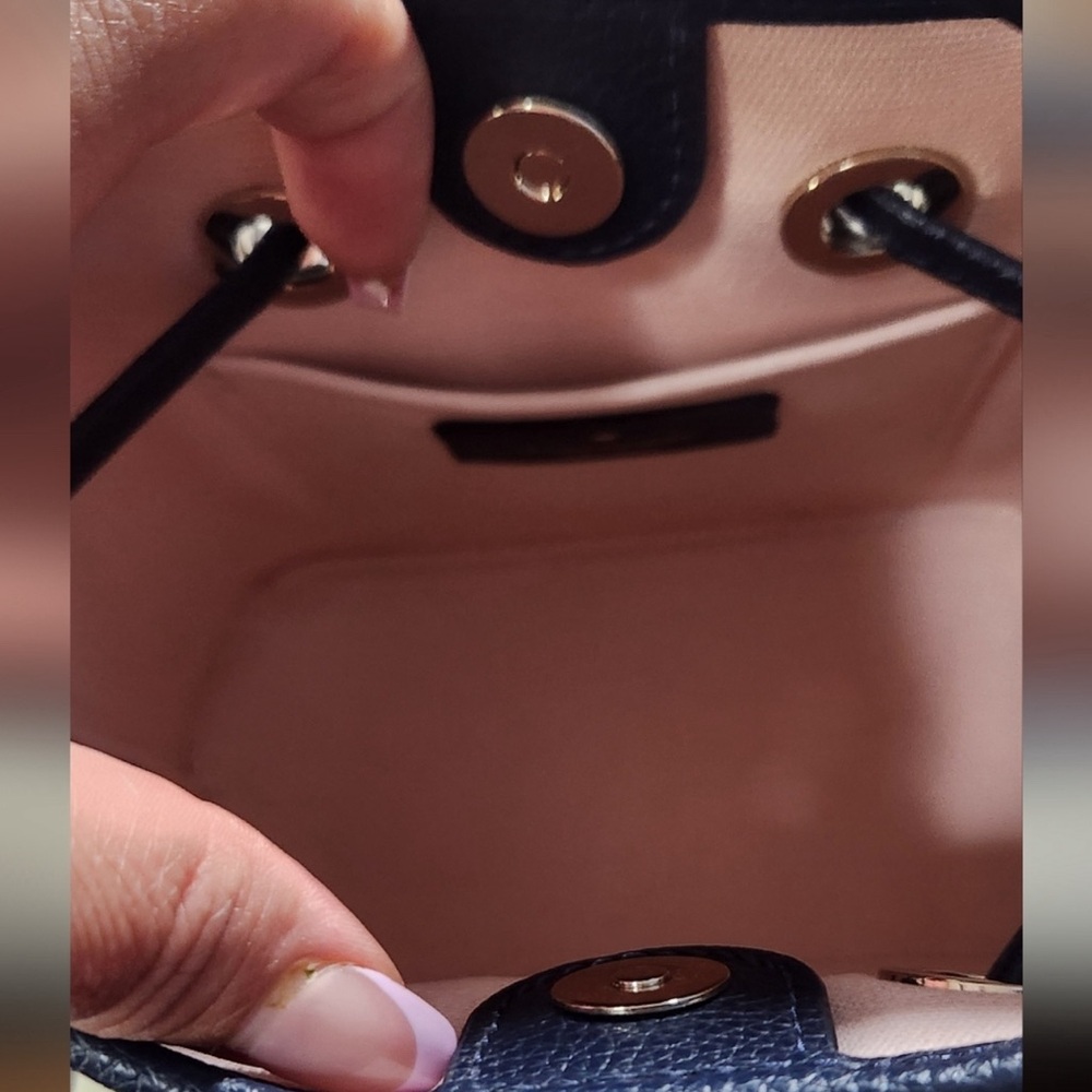 NWOT Kate Spade ♠️ Bucket Crossbody Bag! - Picture 6 of 7